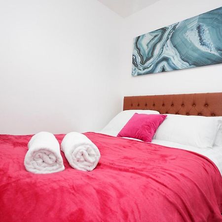 Kirkstall Serviced Apartments Leeds Leeds  Eksteriør billede