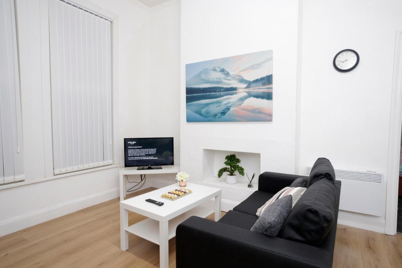 Kirkstall Serviced Apartments Leeds Leeds  Eksteriør billede