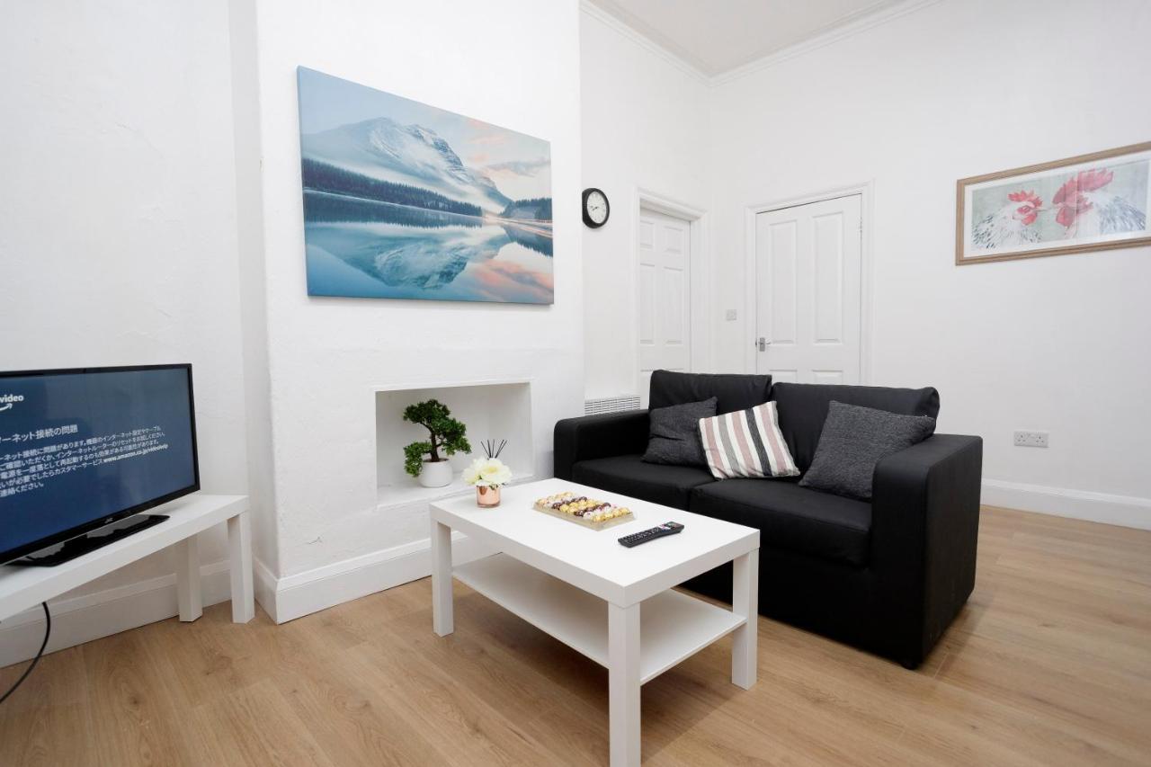 Kirkstall Serviced Apartments Leeds Leeds  Eksteriør billede